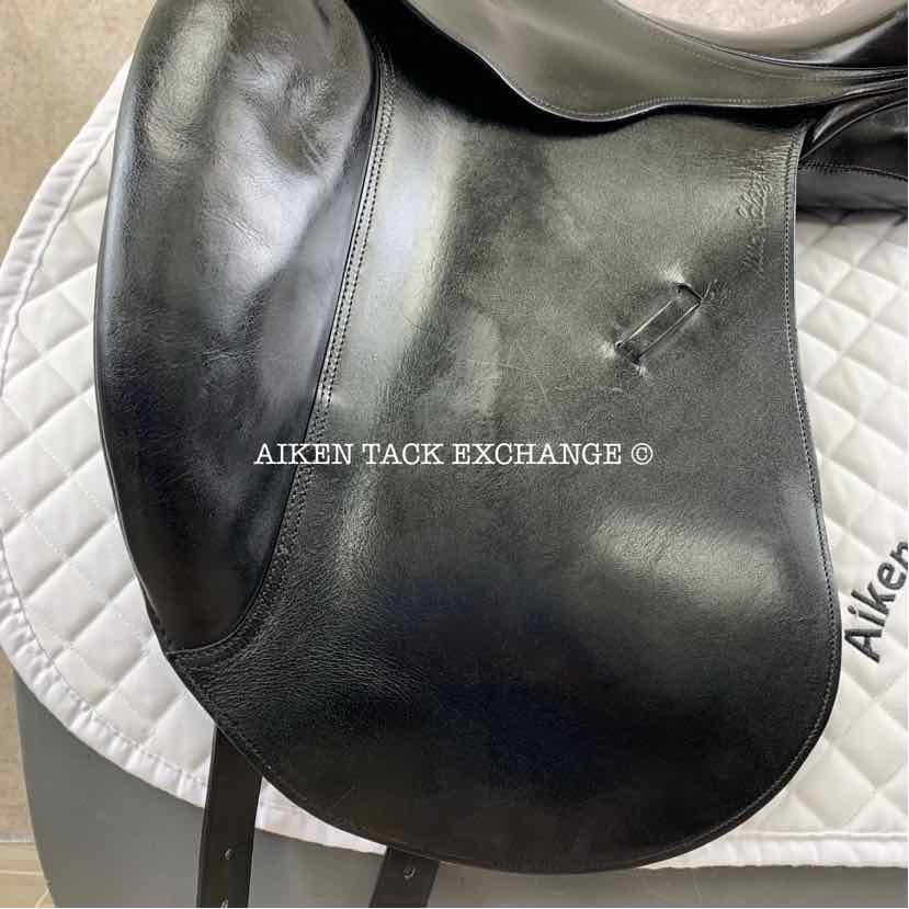 2005 Kieffer Wallstreet Excellent Ulla Salzgeber Dressage Saddle, 17" Seat, Medium Tree, Wool Flocked Panels