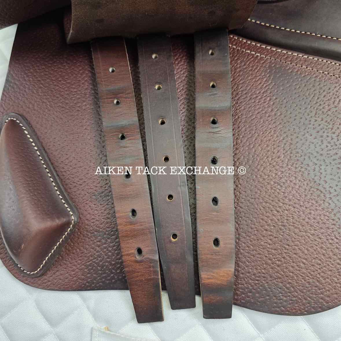 2023 CWD SE03 Close Contact Jump Saddle, 16.5" Seat, 2L Flap, Medium Tree, Foam Panels, Full Buffalo Leather