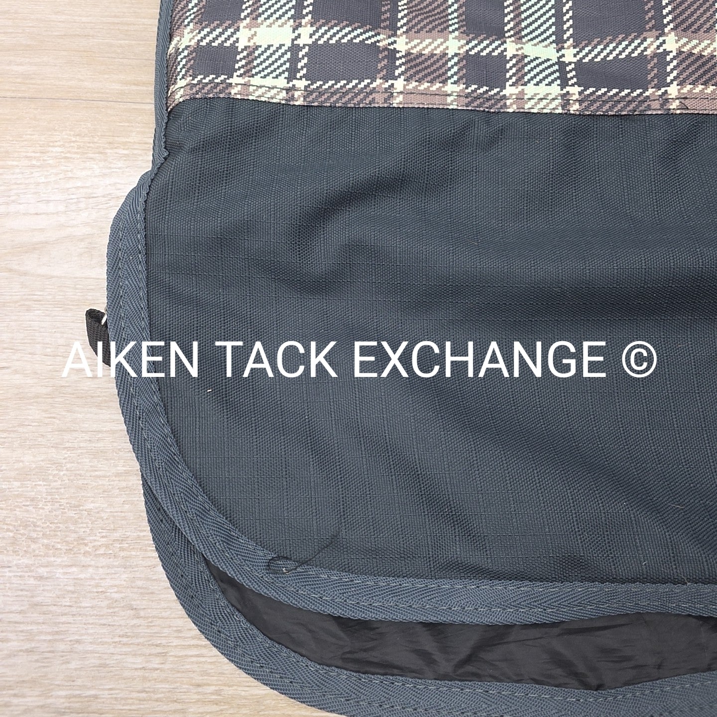 Horze Medium Weight Turnout Blanket, 75"