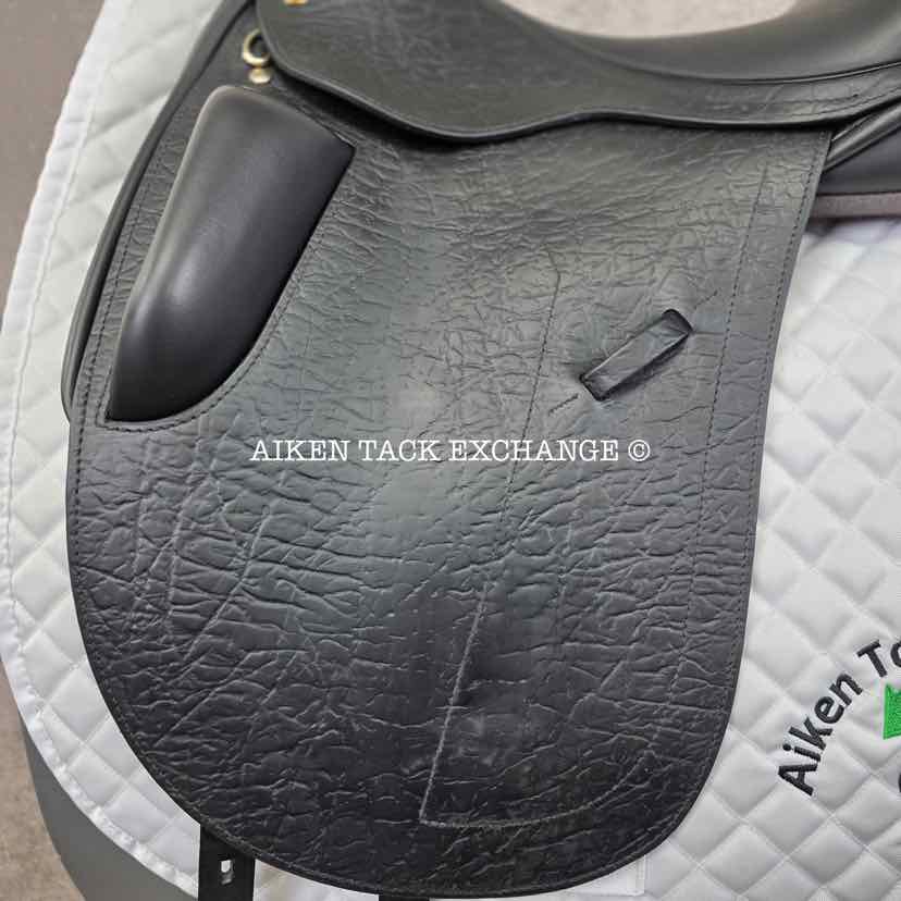 **SOLD** 2022 Black Country Optima Dressage Saddle, 17.5" Seat, MW/W Tree, Wool Flocked Serge Panels
