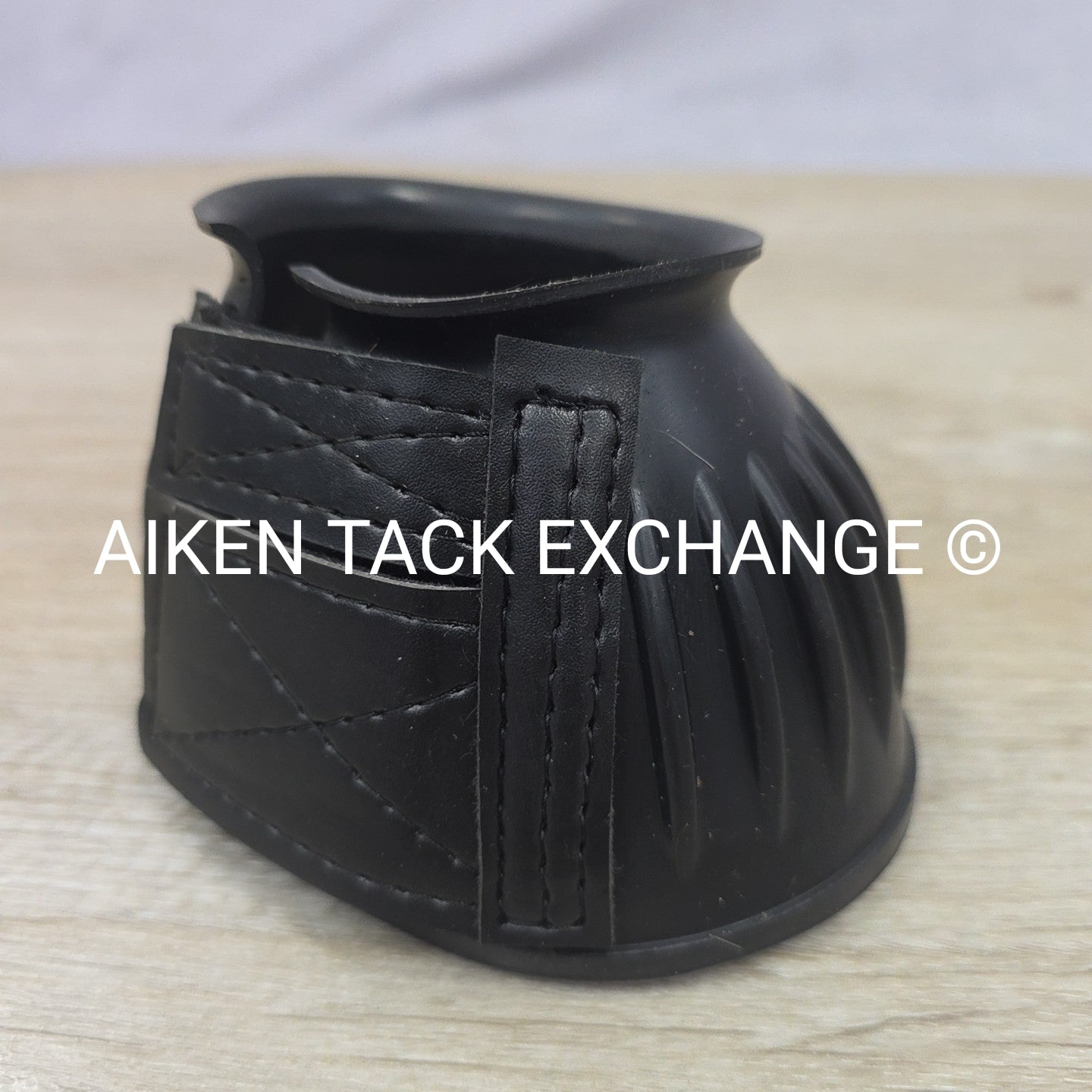 Tough1 Heavy Duty Rubber Bell Boots, Size Medium