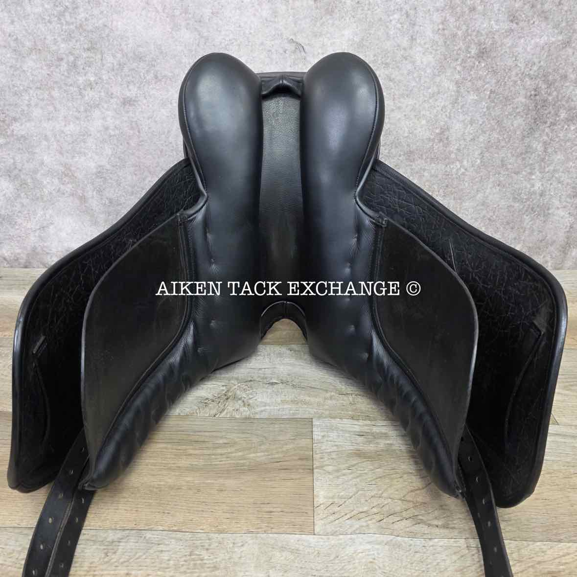 2011 County Perfection Dressage Saddle, 17" Seat, Adjustable Flap, Medium Narrow Tree, Wool Flocked Panels