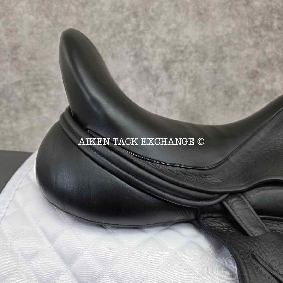 Takt TSD-10 Monoflap Dressage Saddle, 17.5" Seat, Wide Tree, Wool Flocked Panels
