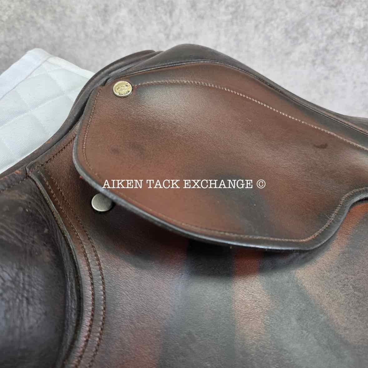 2005 County Conquest Jump Saddle, 18" Seat, Medium Tree, Wool Flocked Panels