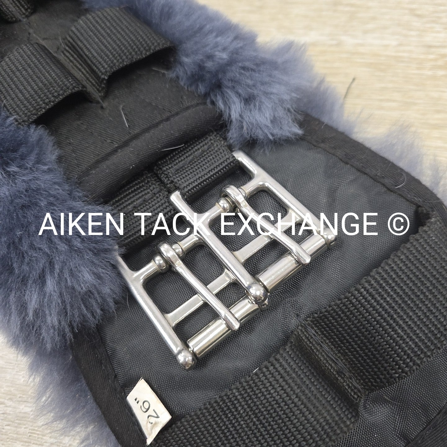 CAS Equestrian Sheepskin Girth, Black & Grey, 26"