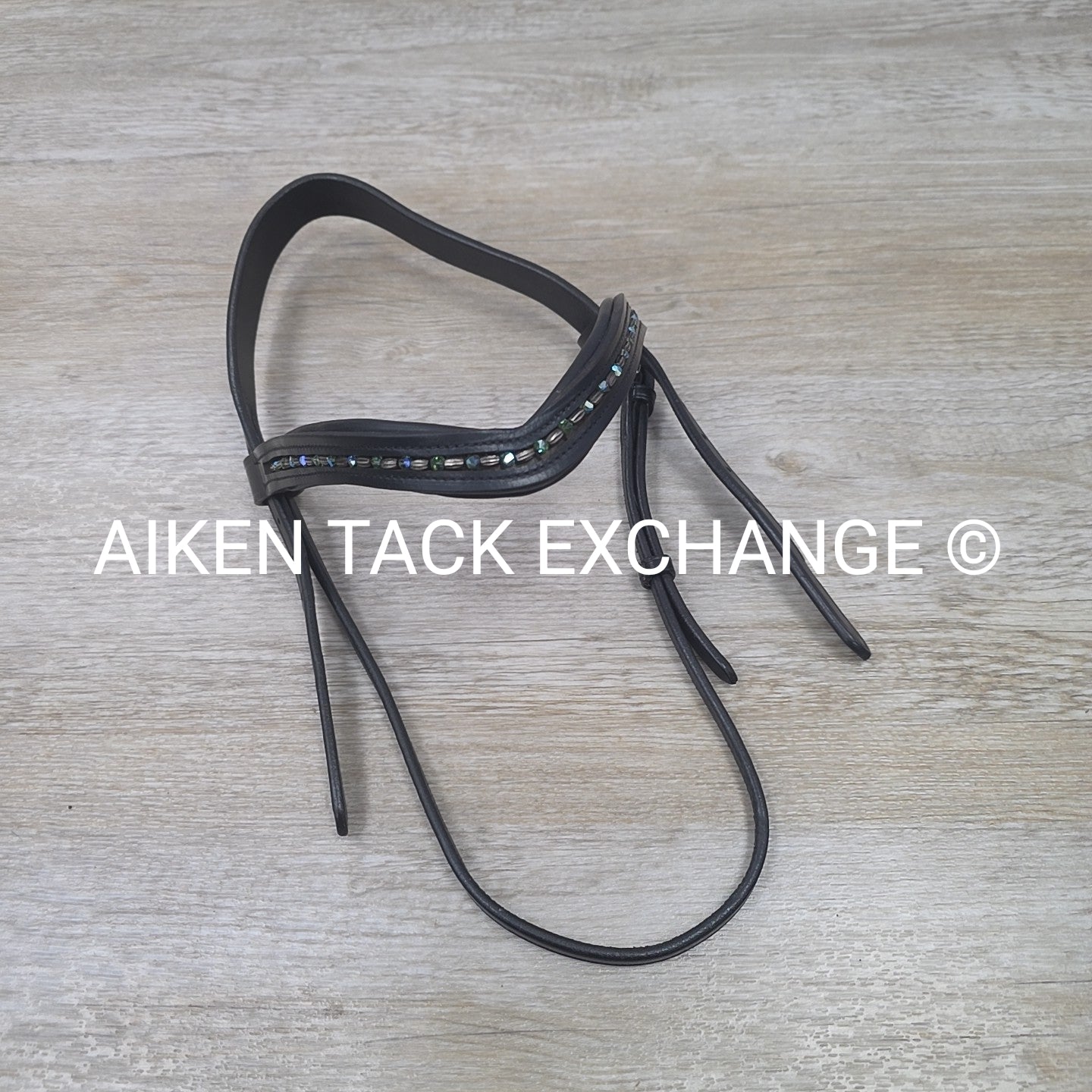 Paris Tack Crown Piece with Curved Beaded Browband, Black, Size Full