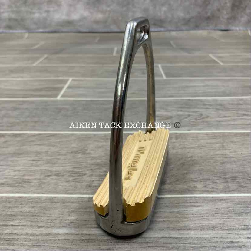 Fillis Stirrup Irons with D'angles Pads 4.5"