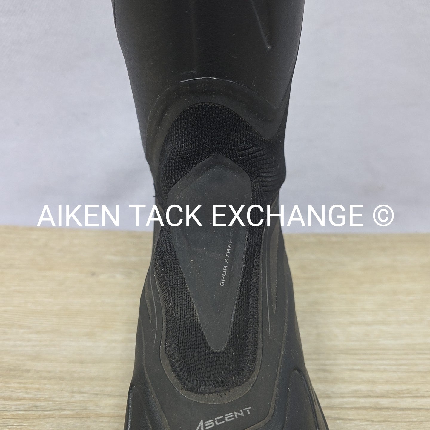 Ariat Ascent Tall Boot, Size 8 Med XS