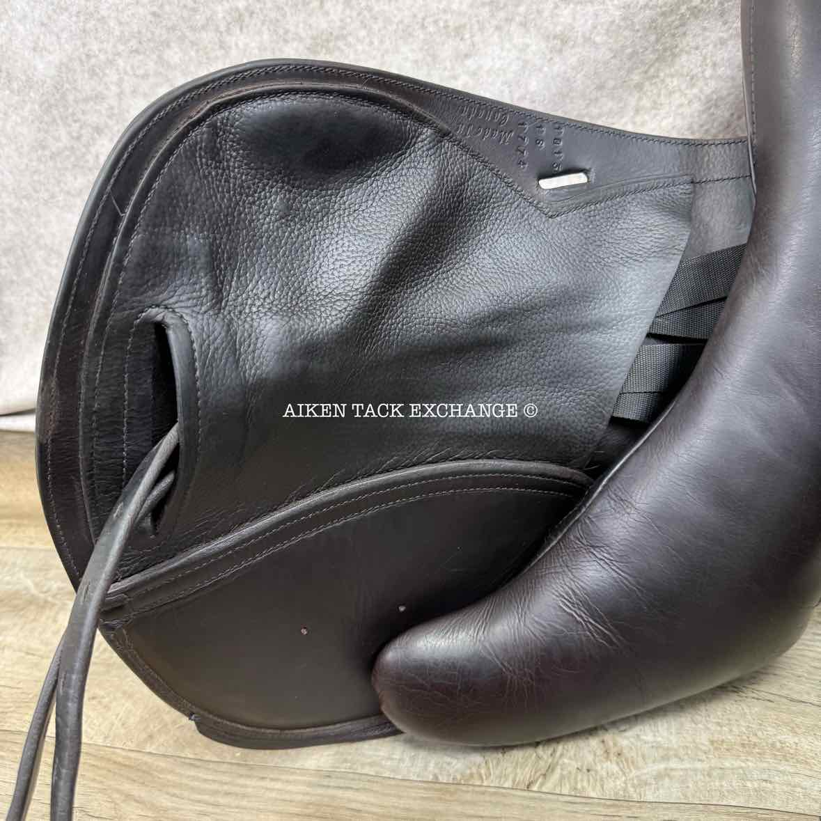 2013 DK Saddlery Liberty Monoflap Jump Saddle, 18" Seat, M/MW Tree, Wool Flocked Panels