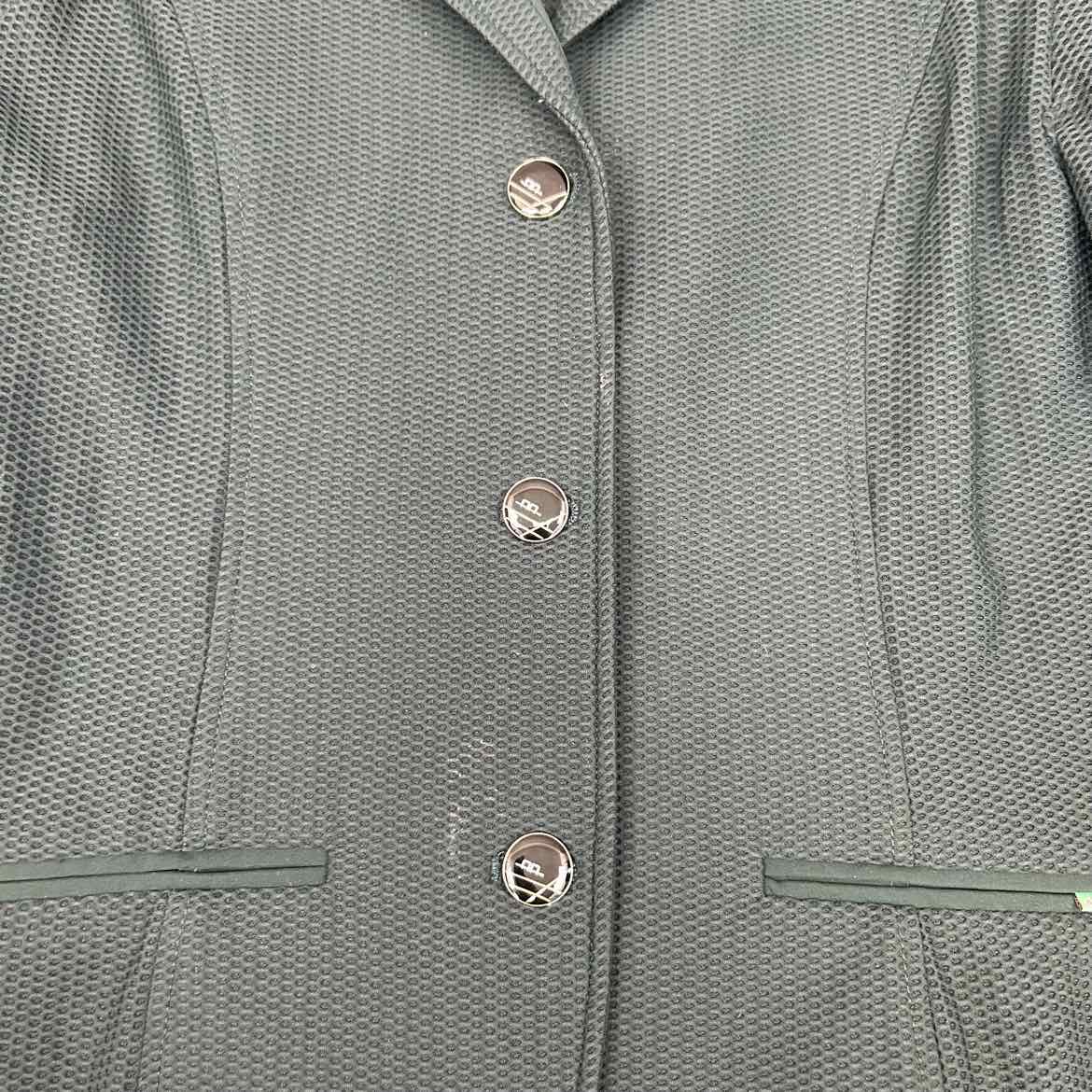 AA Platinum MotionLite Competition Show Coat, Size Small