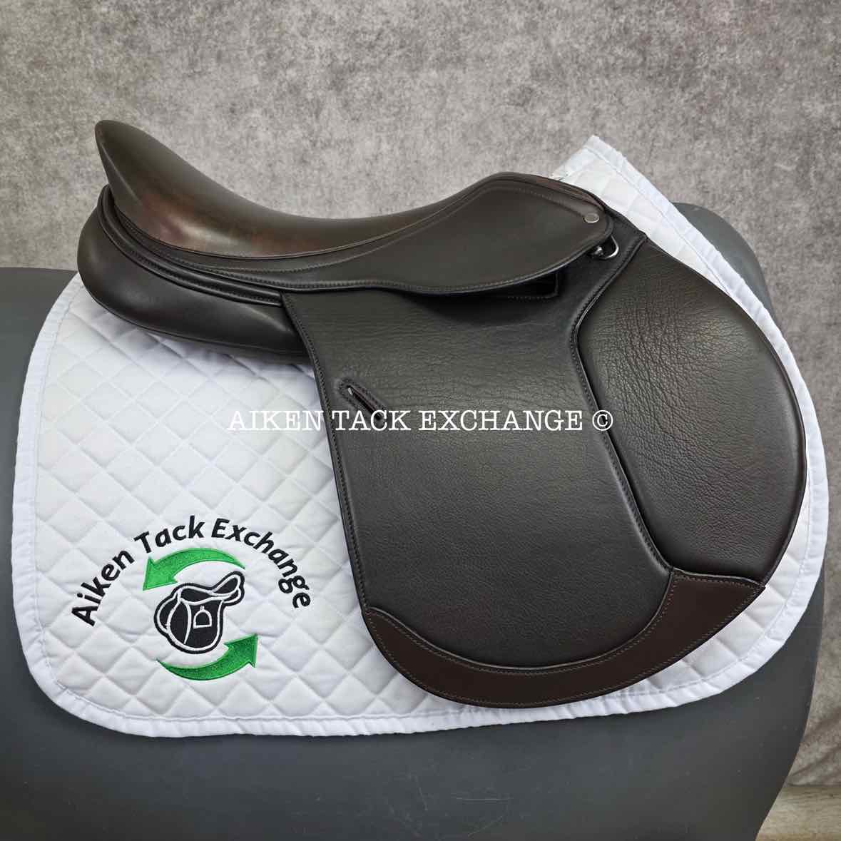 **SOLD** Royal Heritage Stella Jump Saddle, 18" Seat, Adjustable Tree - Changeable Gullet, Wool Flocked Panels