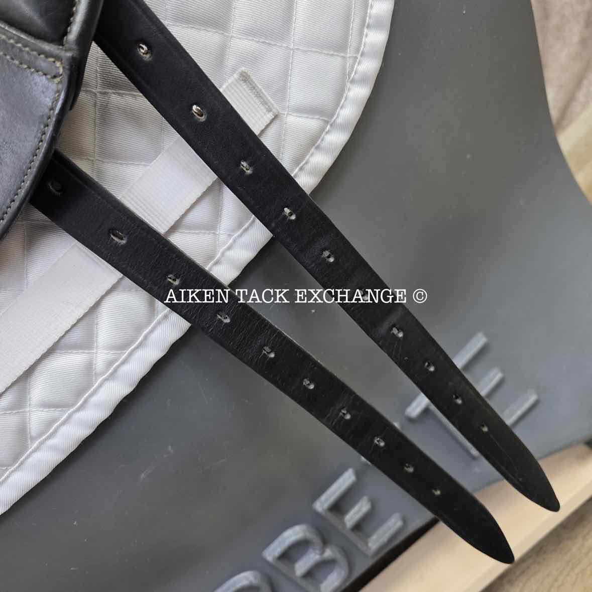 2016 Ovation Salinero II Dressage Saddle, 16.5" Seat, Adjustable Tree - XCH Changeable Gullet, Wool Flocked Panels