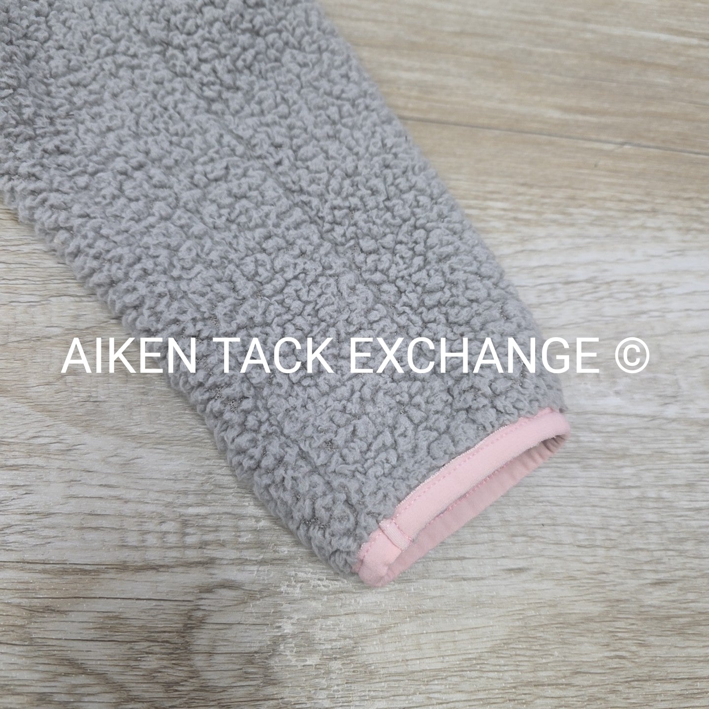 Sherpa Fleece Pull Over Sweater, Size Large