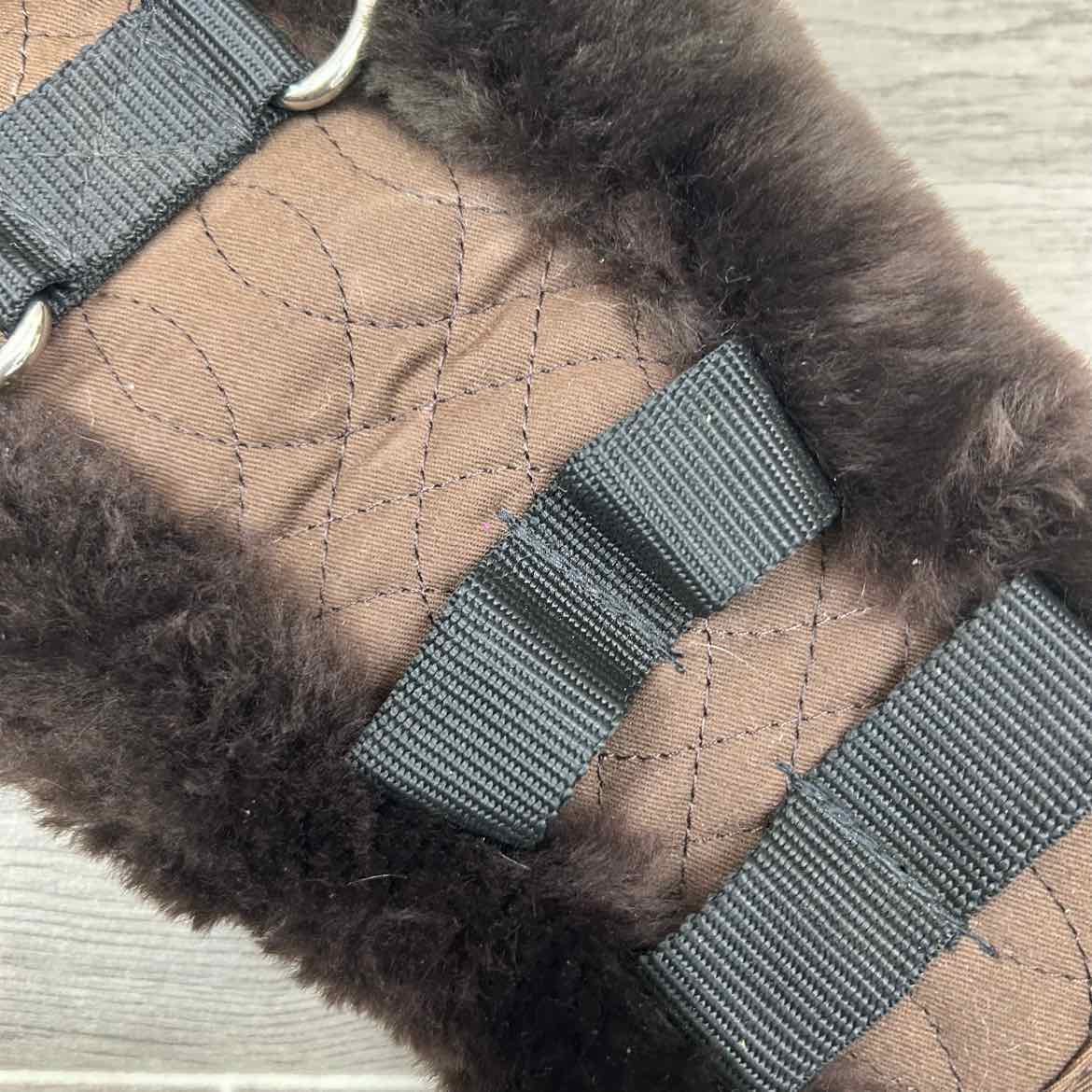 CAS Equestrian Sheepskin Girth, Brown, 20"
