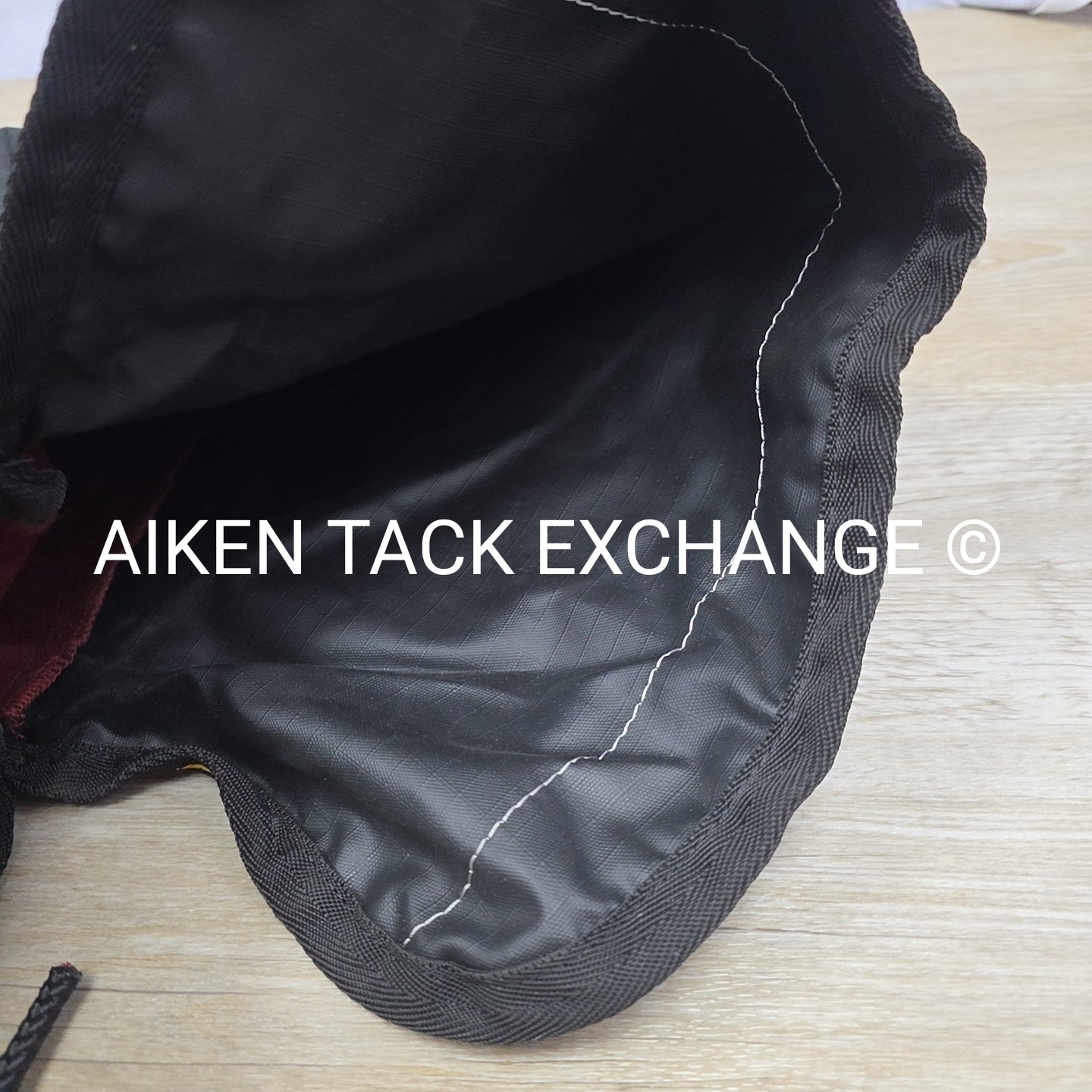 Bucas Quarter Sheet, Size Medium