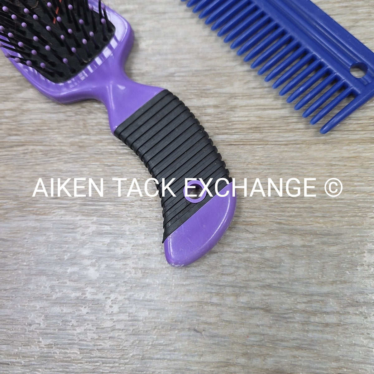 BARGAIN BUNDLE: 2 Combs & 1 Brush