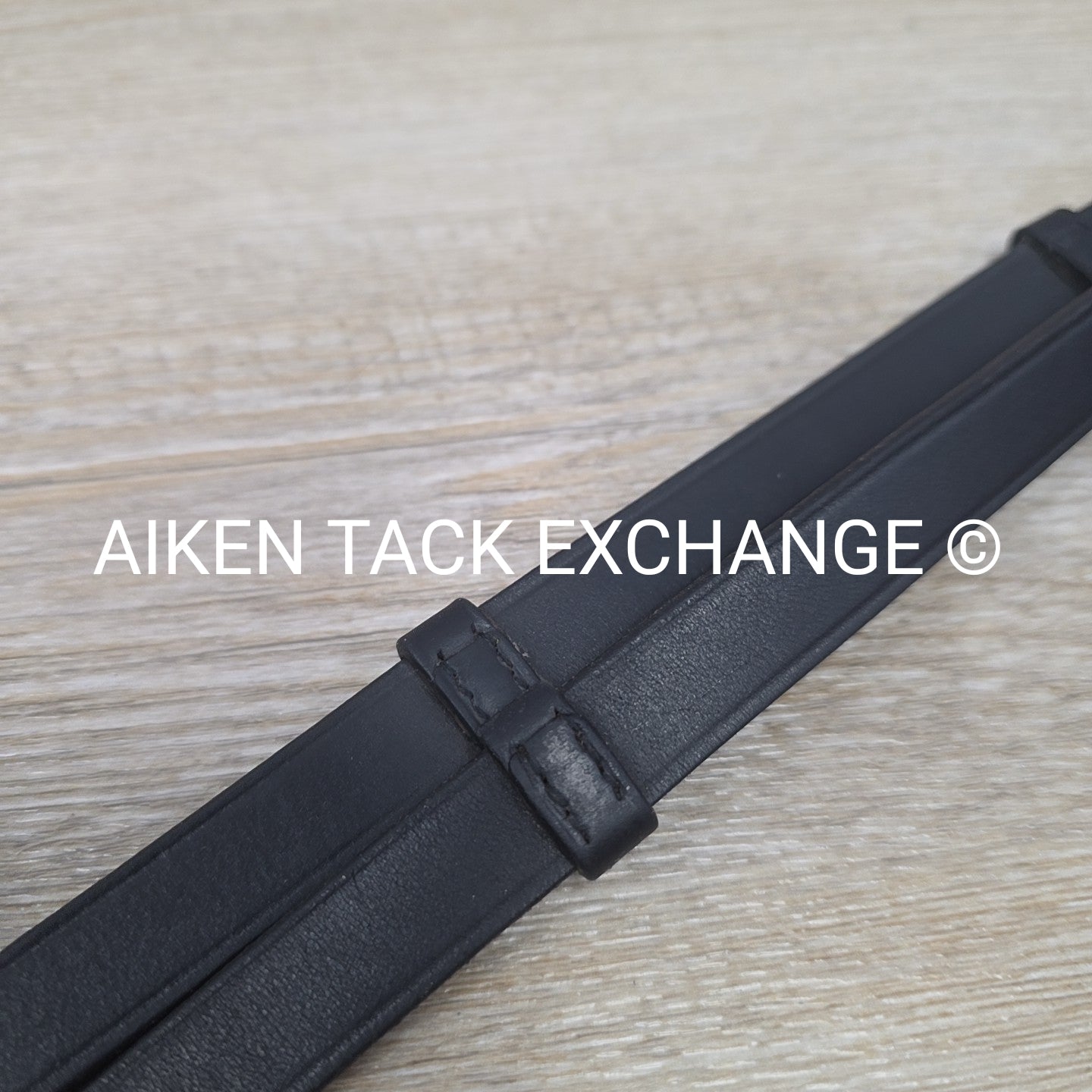 Vespucci Leather Reins with Hand Stops, Black, 56"