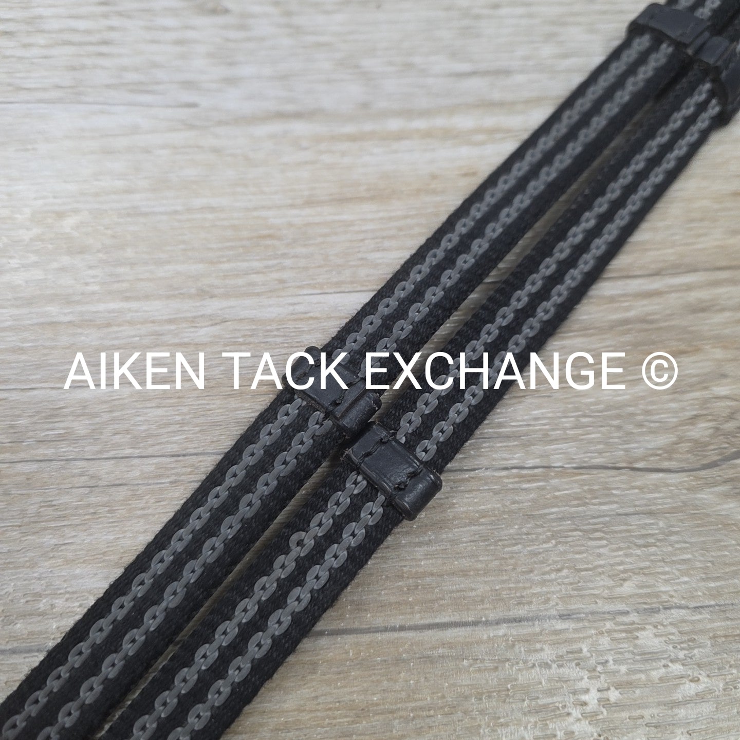 Rubberized Grip Reins, Black, Size Full