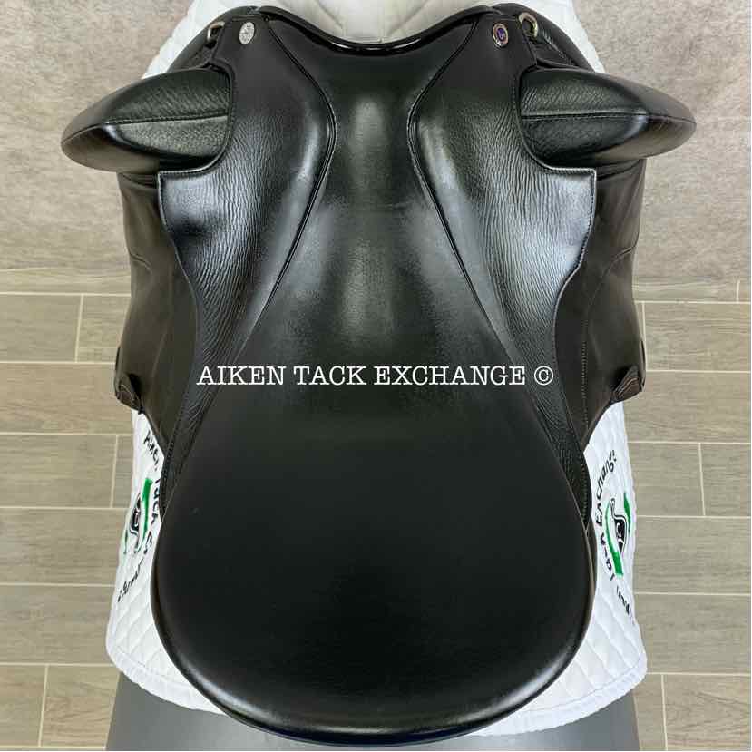 **SOLD** 2020 Tota Freedom PRO 2 Monoflap Dressage Saddle, 19" Seat, Adjustable Tree, Wool Flocked Panels