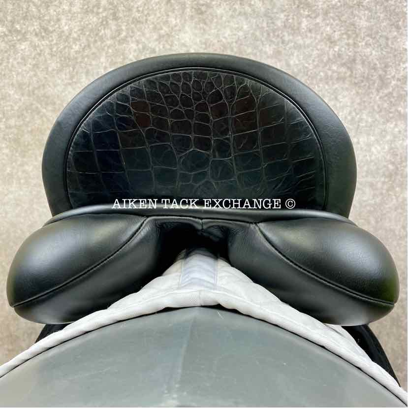 2015 Custom Saddlery Everest Monoflap Dressage Saddle, 17.5" Seat, Adjustable Tree, Wool Flocked Panels