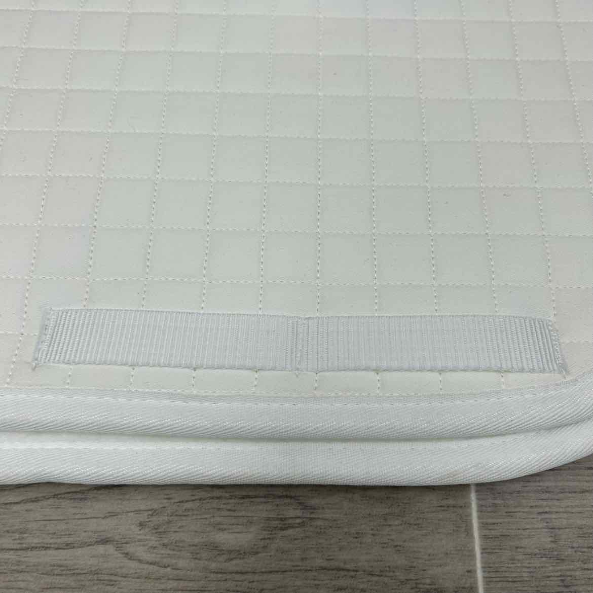 Back on Track Therapeutic Dressage Saddle Pad