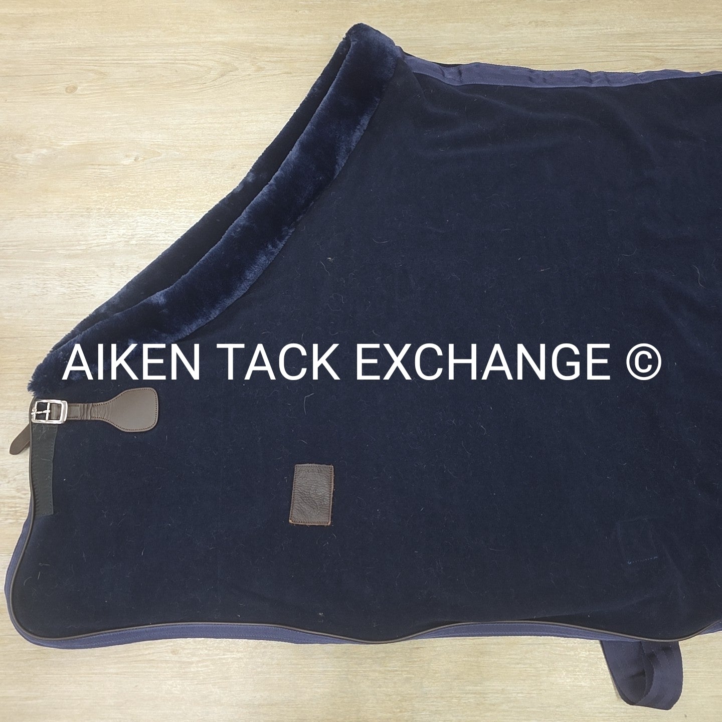 Lion Equestrian Fleece Cooler, Size 82"