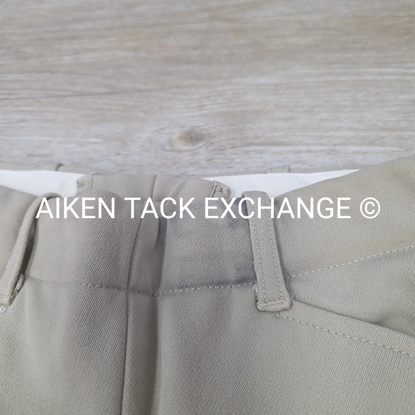 BARGAIN BUNDLE: 1 Tailored Sportsman Size Zip, 1 Dover Saddlery Knee Patch, 28