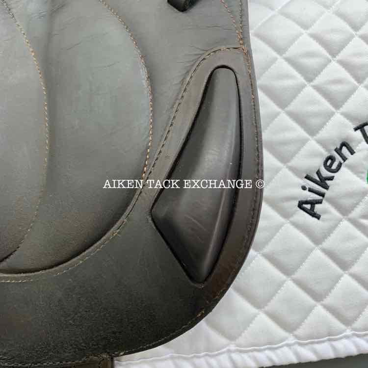 **SOLD** 2008 Antares Comfort Monoflap Jump Saddle, 18" Seat, 3AA Flap, Medium Wide Tree, Foam Panels, Buffalo Leather