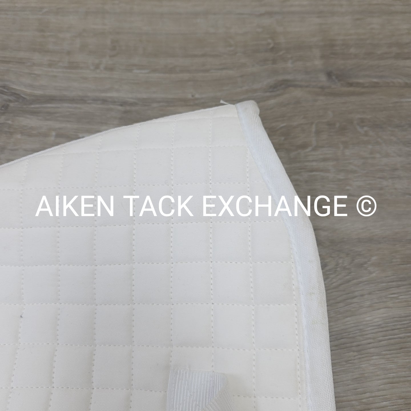 Back on Track Therapeutic Dressage Saddle Pad