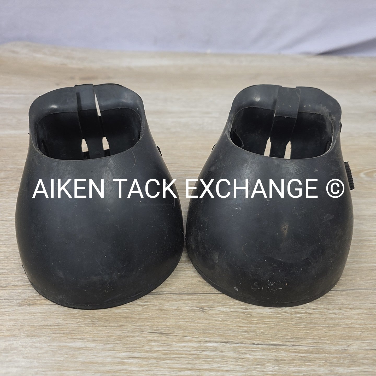 Dura-Tech Protective Rubber Horse Boots, 1 Pair, Size Medium