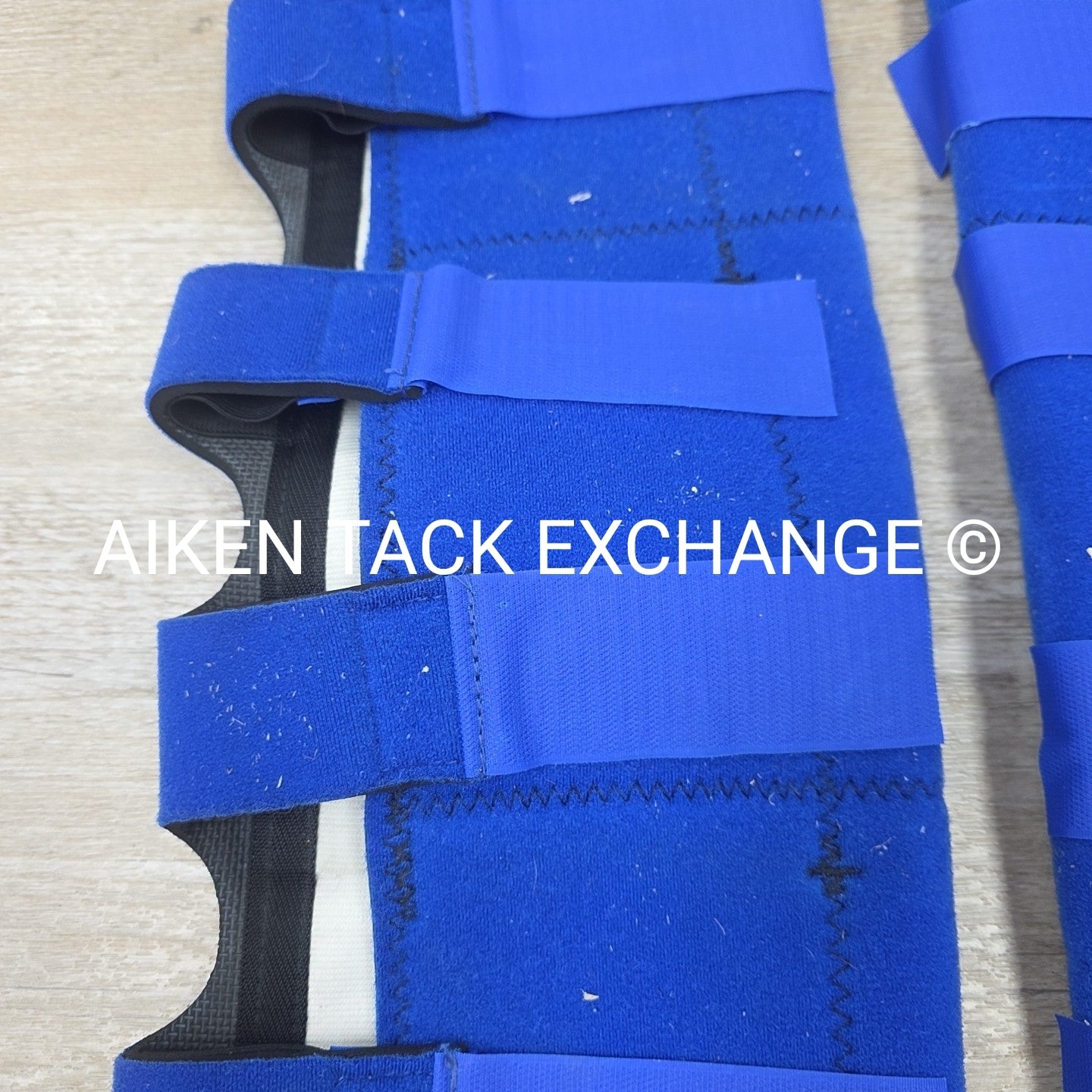 Ice Boots, 1 Pair, Size Large (No Ice Packs)