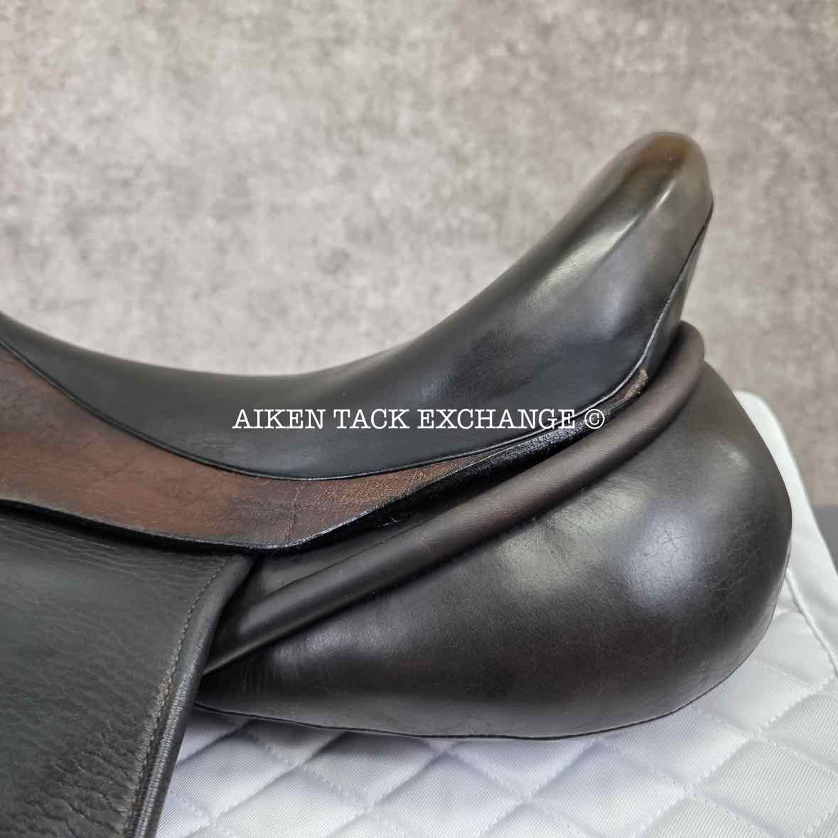 2011 Hulsebos DR CC Dressage Saddle, 18" Seat, Medium Wide Tree, Wool Flocked Panels