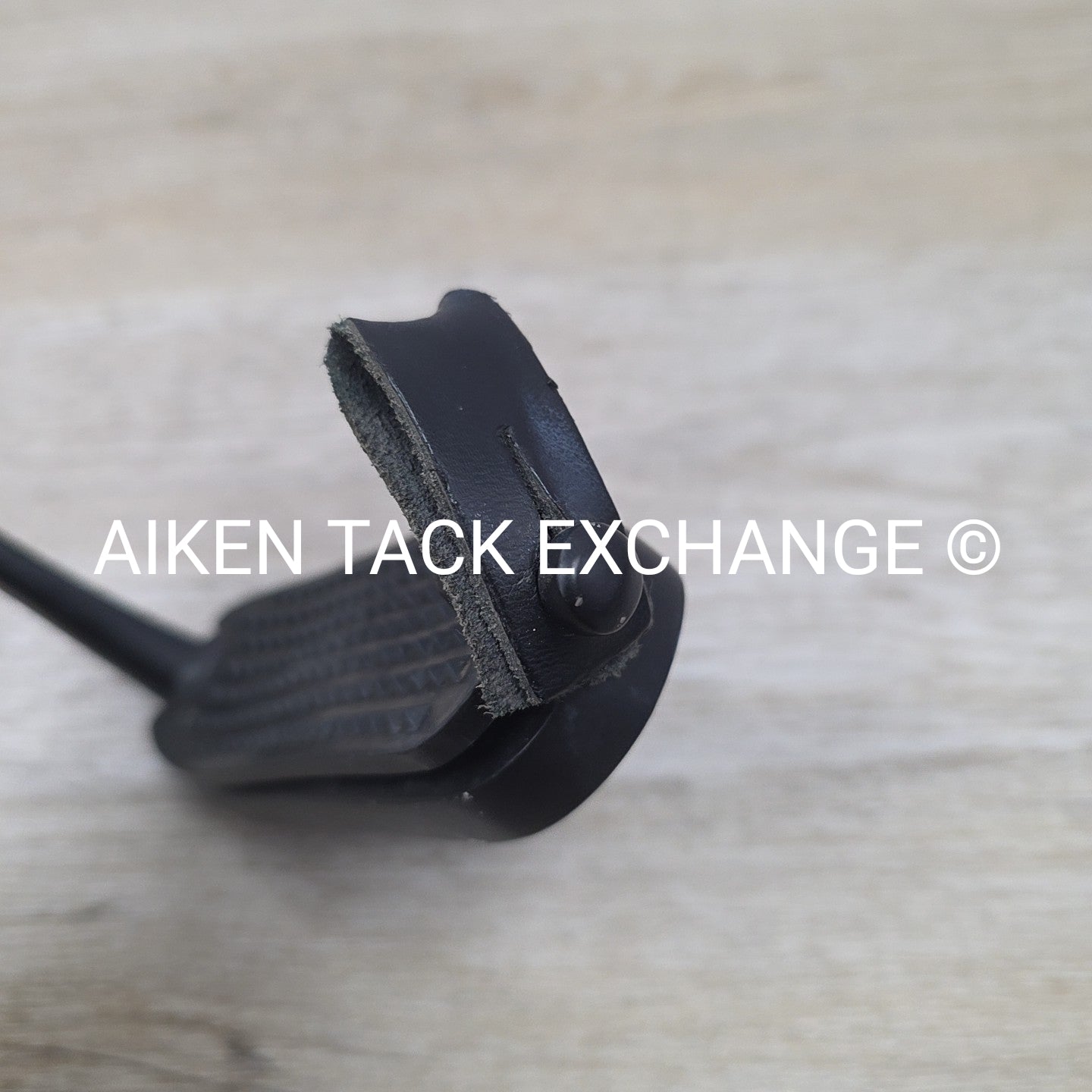 Peacock Safety Stirrups, 4.75" (No Bands)