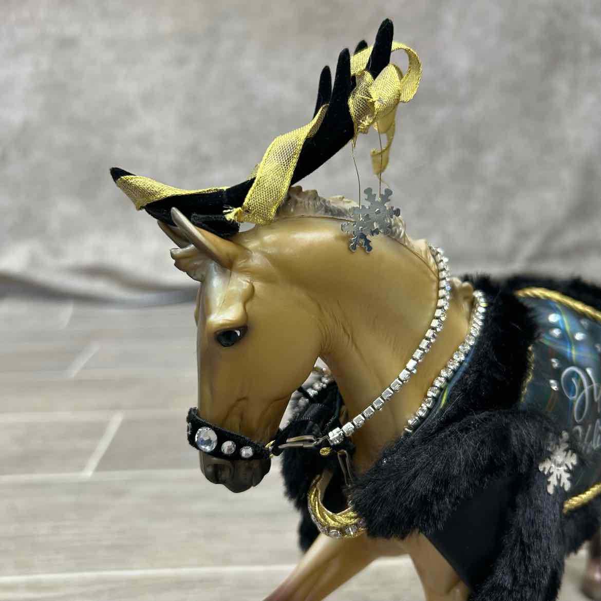 Breyer Brown Prancing Stallion with Holiday Blanket