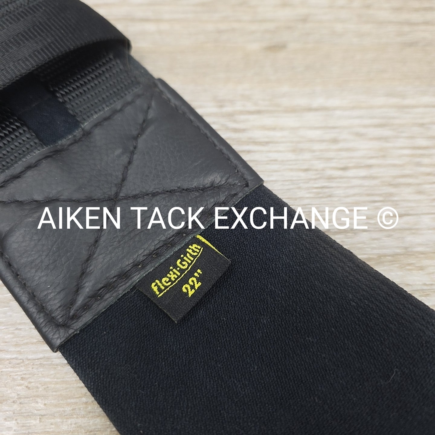 Flexi-Girth Dressage / Treeless Girth, Black, 22"