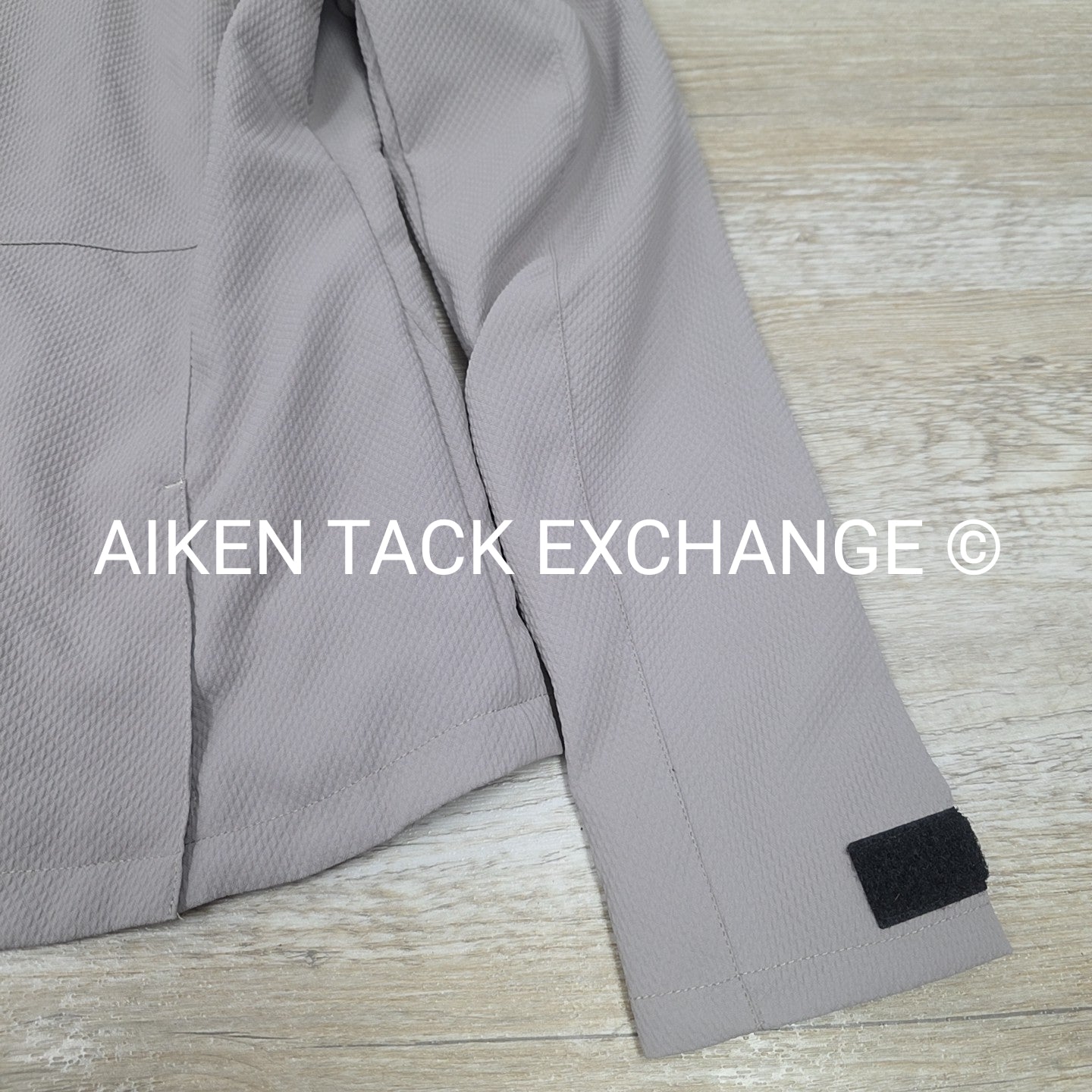 Catago Jacket, Size Medium