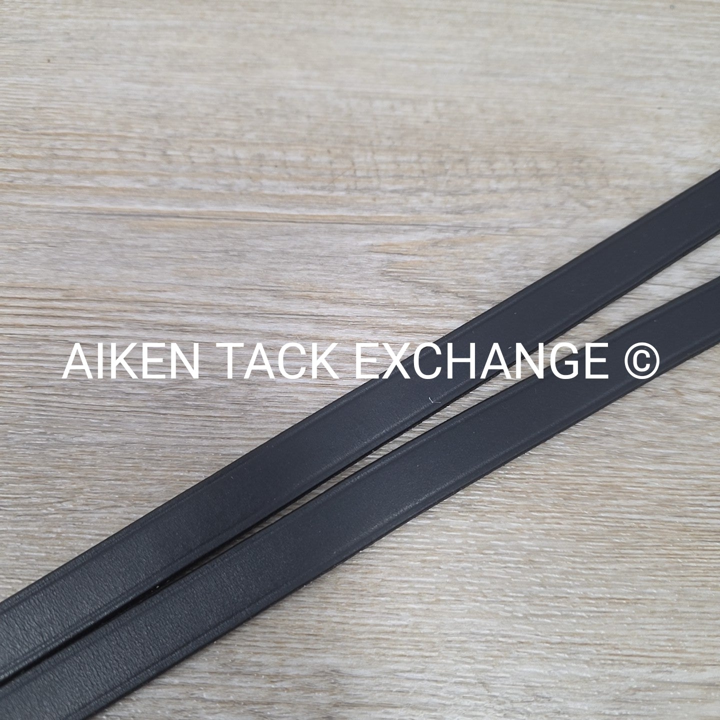 Vespucci Leather Reins with Hand Stops, Black, 56"