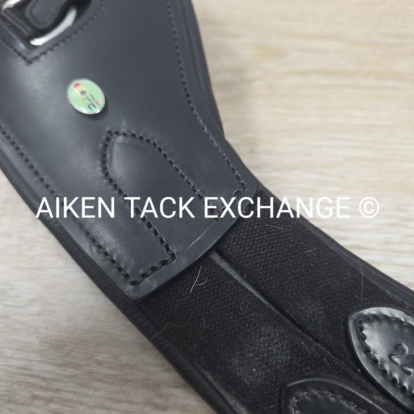 Premier Equine Tamarro Anatomic Girth, Black, 22"