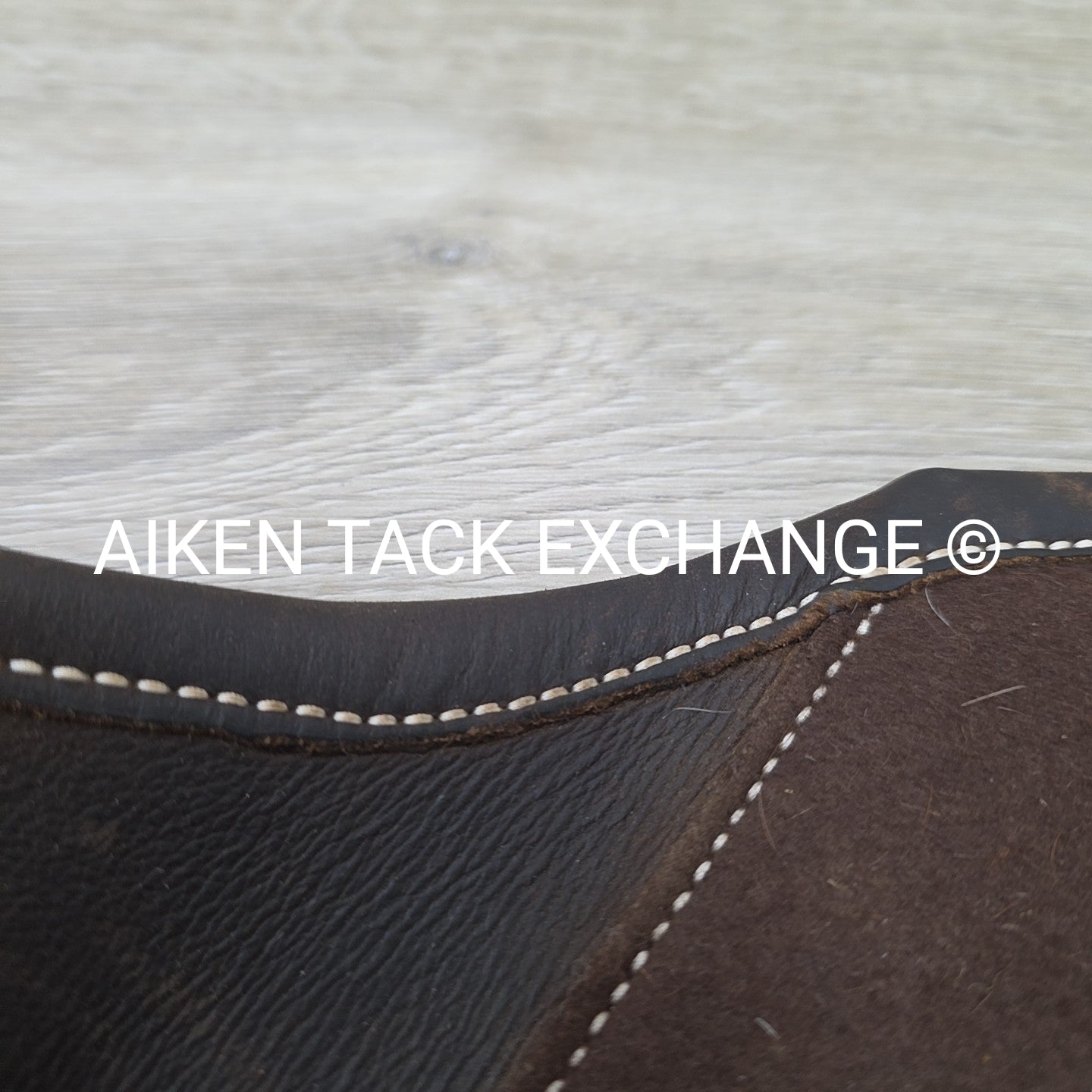 Voltaire Leather & Felt Half Pad