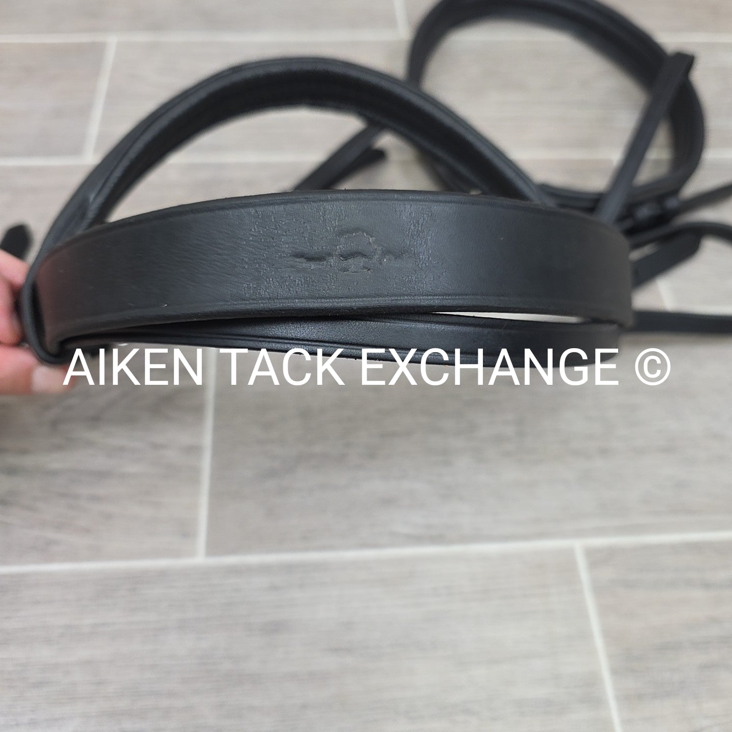 Royal Oak Plain Raised Bridle, Missing Cheek Pieces, No Reins, Black, Size Full