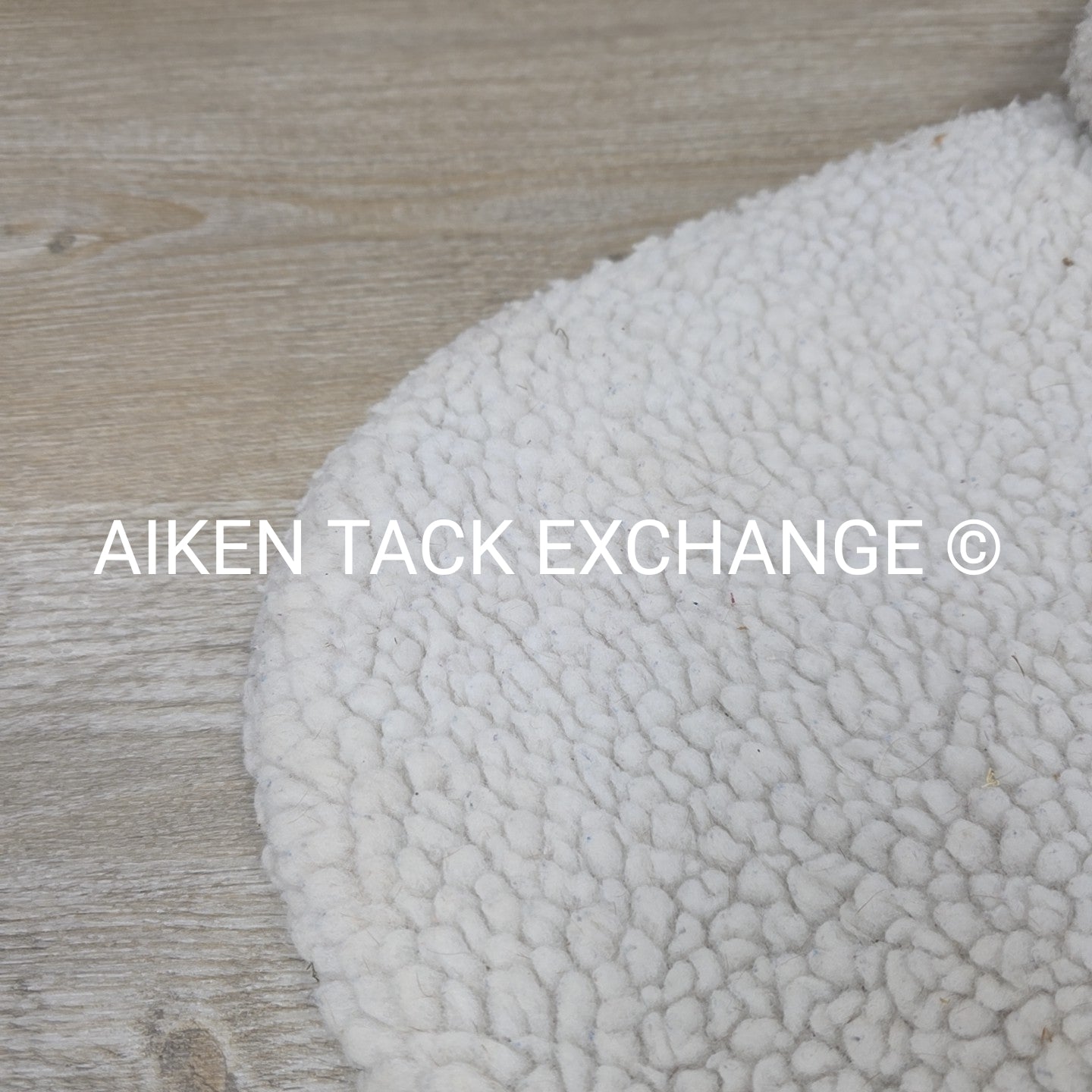 SaddleRight English Glove Leather Half Pad with Fleece Cover