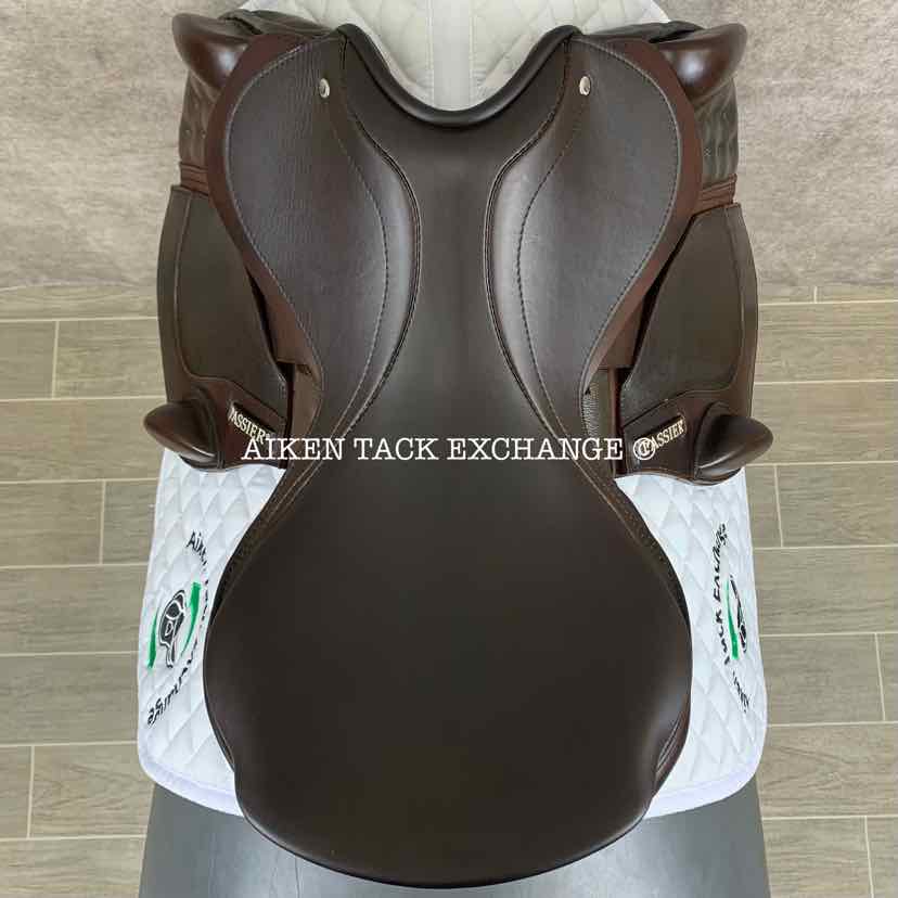 2017 Passier Carolina Monoflap Jump Saddle, 17.5" Seat, Medium Tree, Wool Flocked Panels