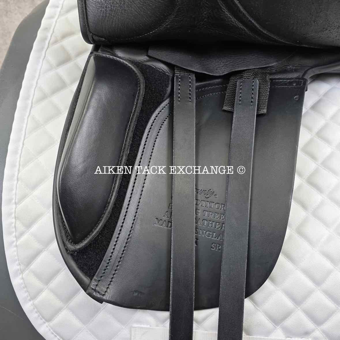 **SOLD** 2016 County Competitor Dressage Saddle, 18" Seat, Narrow Tree, Wool Flocked Skid Row Panels