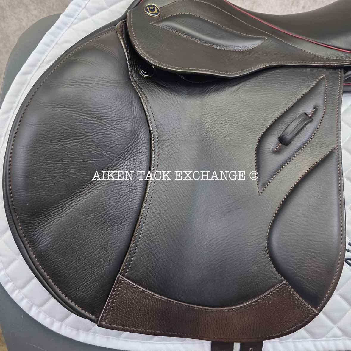 **On Trial** 2021 Stubben Phoenix Elite Close Contact Jump Saddle, 18" Seat, 30cm Tree - MW, Wool Flocked Panels