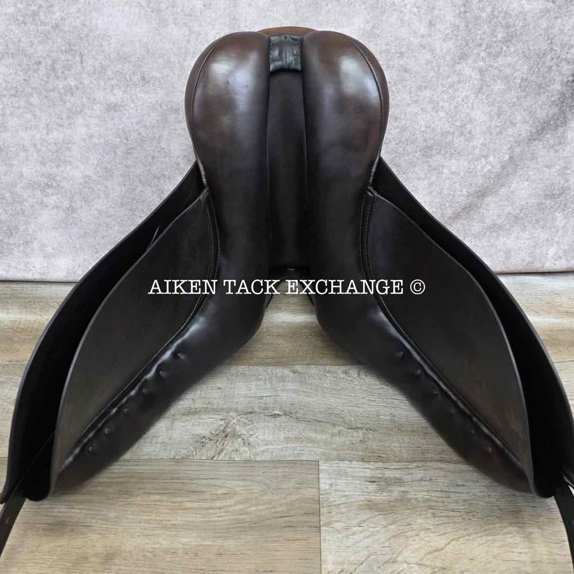 Stackhouse Dressage Saddle, 17" Seat, Medium Tree, Wool Flocked Panels
