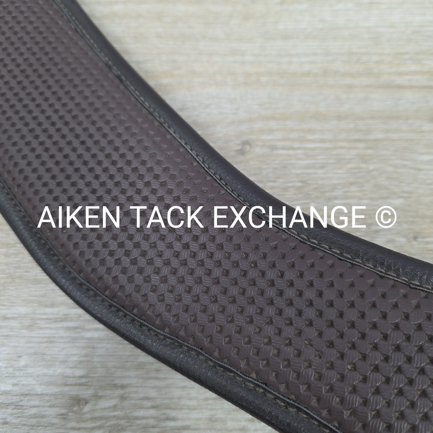 Total Saddle Fit Anatomic Shoulder Relief Girth, Brown, 50"