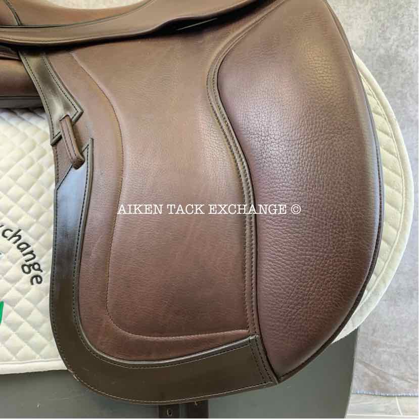 **SOLD** 2022 JC Performance Line P1 Dressage Saddle, 18" Seat, 34 Tree - Medium Wide, Wool Flocked Pony Panels