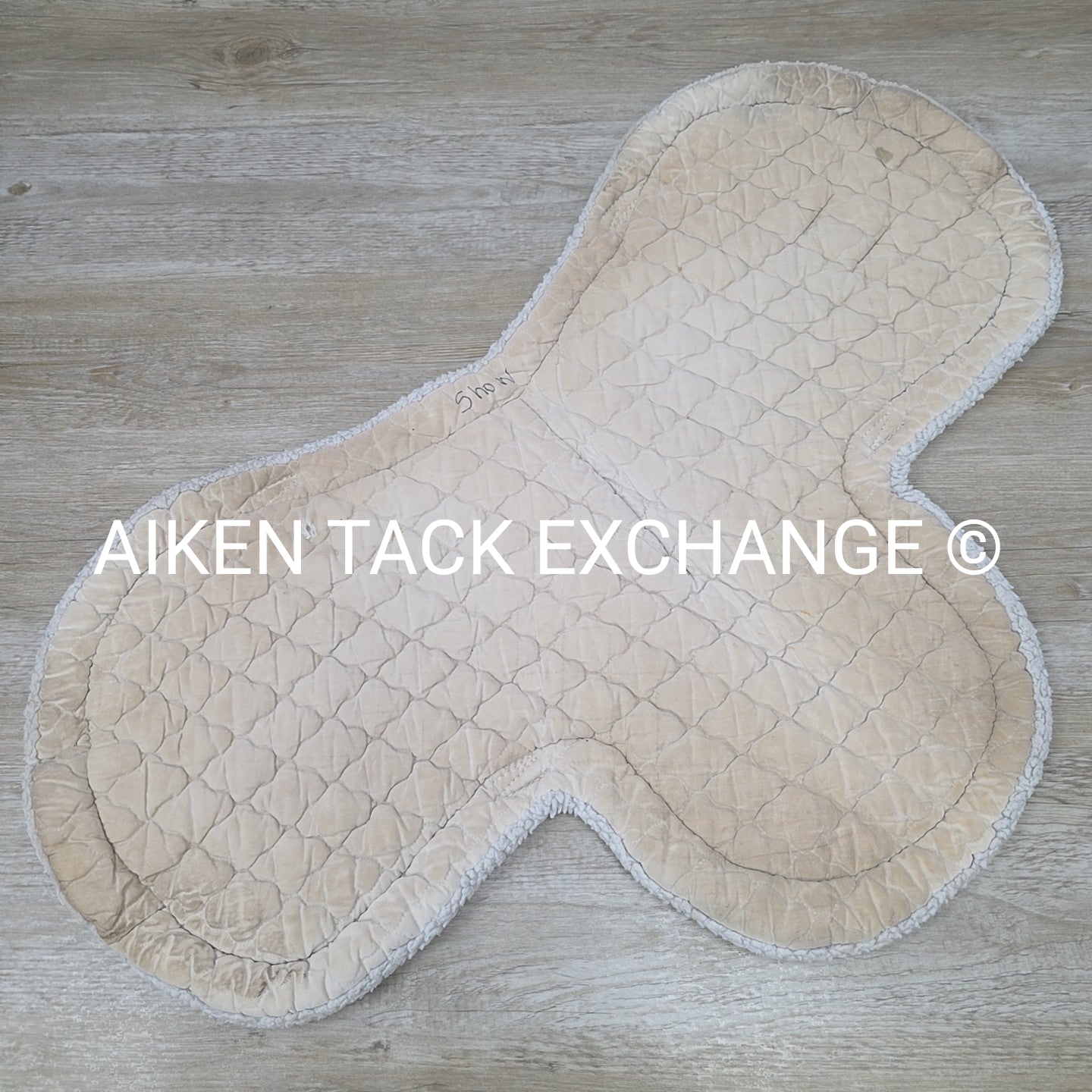 BARGAIN BUNDLE: 3 Toklat Medallion Contour All Purpose Saddle Pads