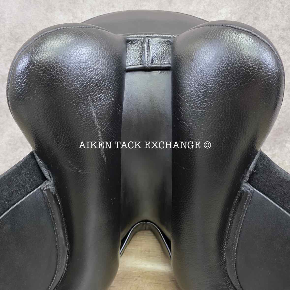 Cardanel Olympik MK2 Dressage Saddle, 17" Seat - Short Flap, Medium Narrow Tree, Wool Flocked Panels