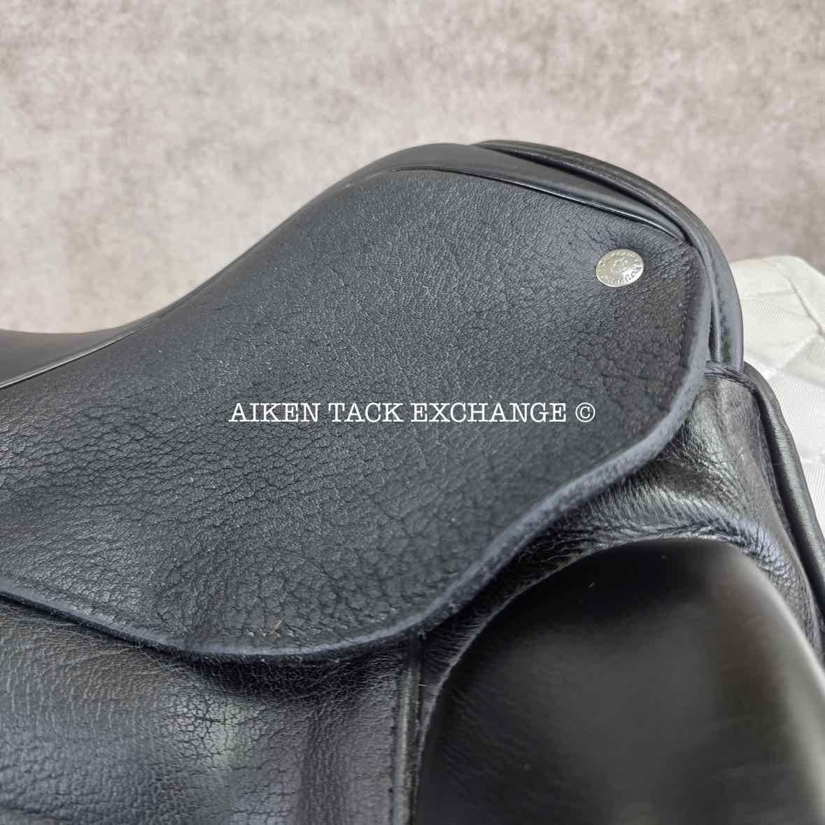 2020 Custom Saddlery Icon Star Monoflap Dressage Saddle, 18" Seat, Adjustable Tree, Wool Flocked Hybrid Panels